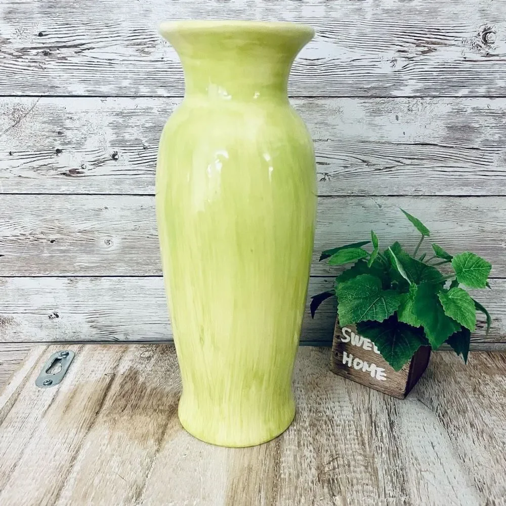 New Gorgeous White & Green Modern Ceramic Vase
